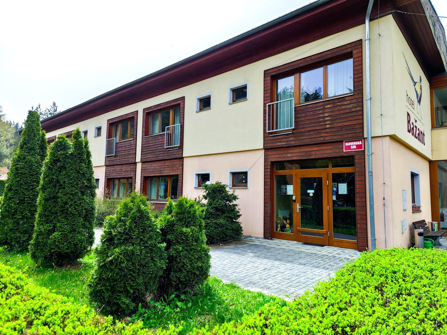 Hotel Bazant Karlovy Vary Luaran gambar